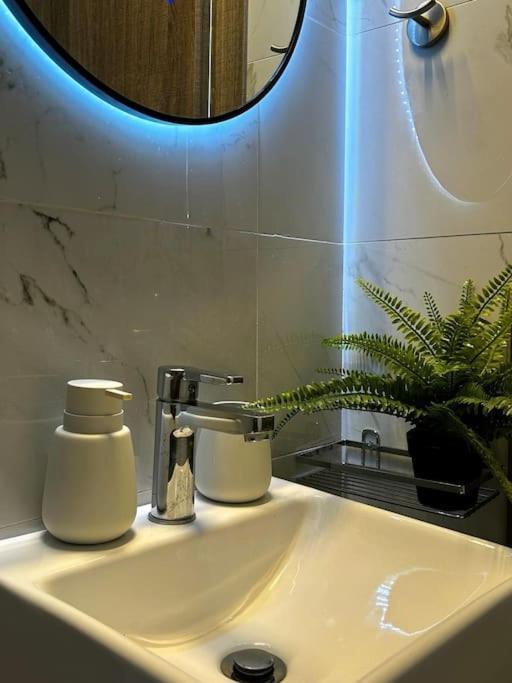 Апартаменты Exquisite Penthouse With Breathtaking Acropolis Panorama View Афины Экстерьер фото
